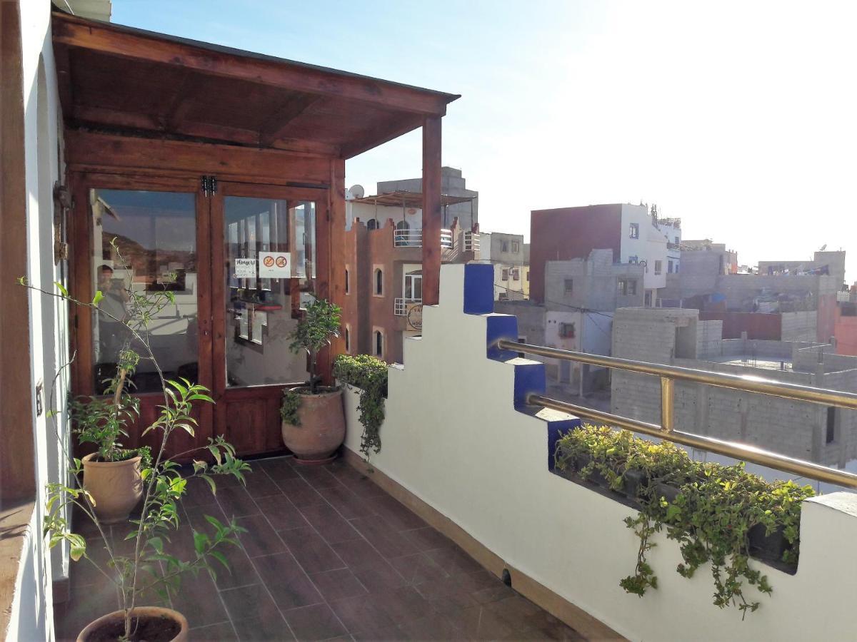 Maison Darna Guesthouse Awrir Bagian luar foto