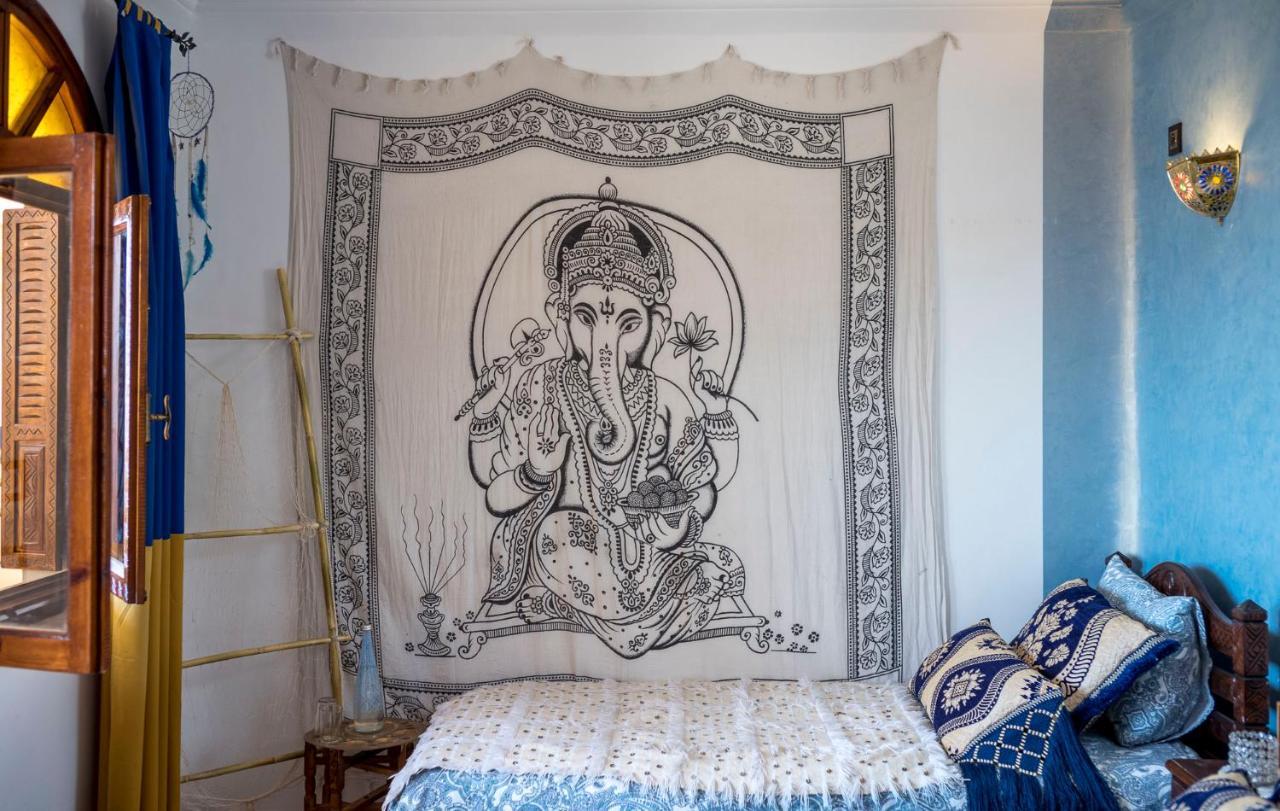 Maison Darna Guesthouse Awrir Bagian luar foto