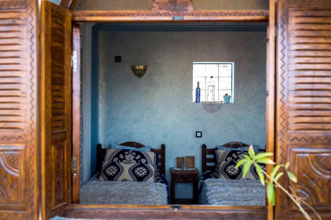 Maison Darna Guesthouse Awrir Bagian luar foto