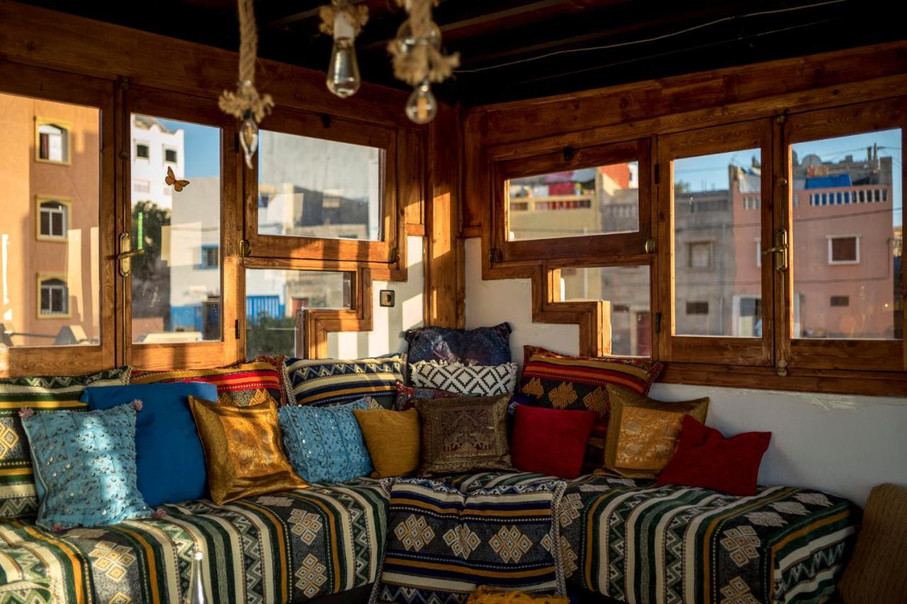 Maison Darna Guesthouse Awrir Bagian luar foto